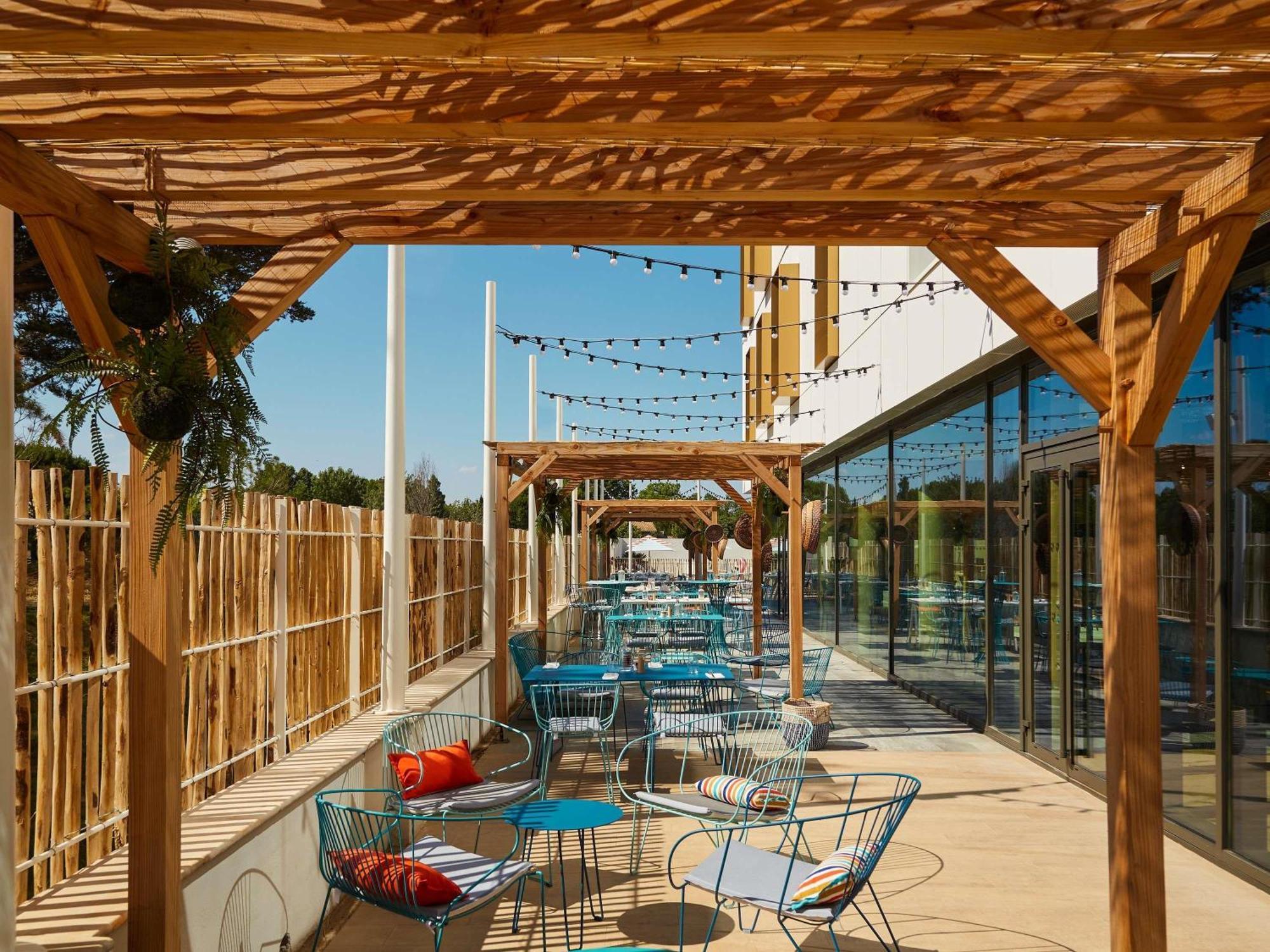 Ibis Styles Montpellier Aeroport Parc Des Expos 3*